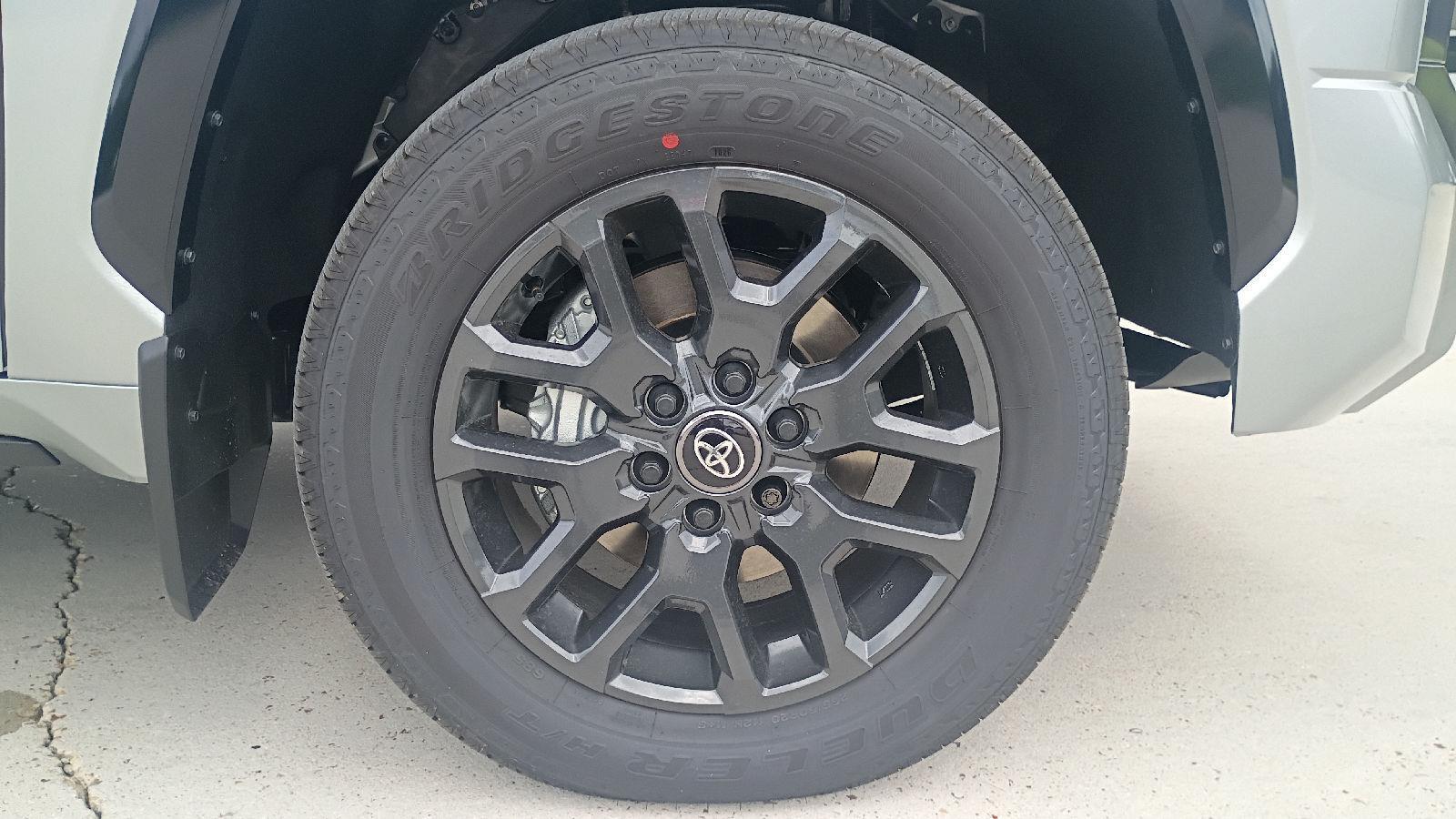 2026 Toyota Tundra Platinum - Photo 26