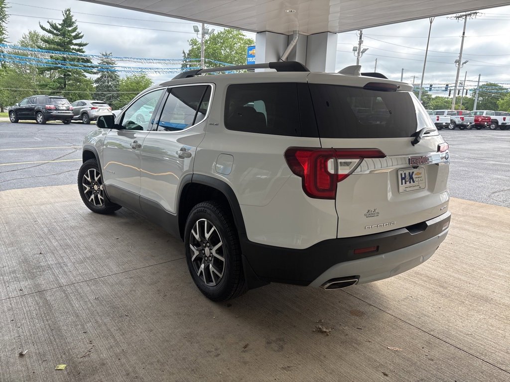 2020 Gmc Acadia SLE photo 4