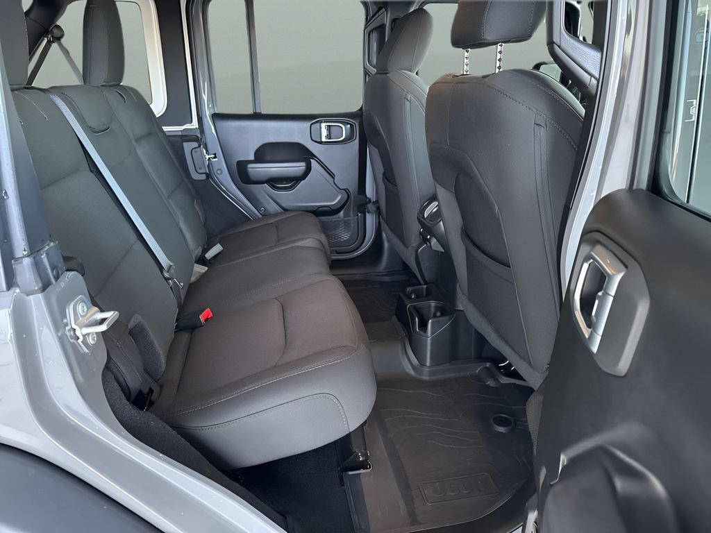 2023 Jeep Wrangler 4-Door Sport Altitude - Photo 23