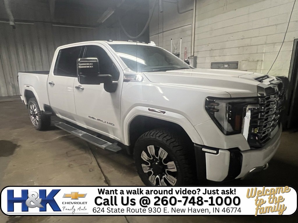 2025 GMC Sierra 2500HD Denali's photo