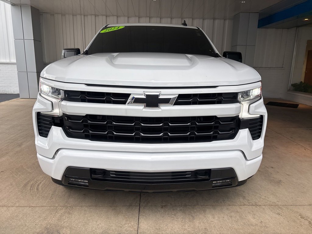 2024 Chevrolet Silverado 1500 RST photo 2