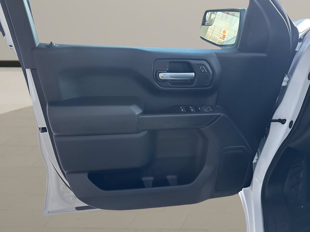 2025 GMC Sierra 1500 Pro - Photo 8