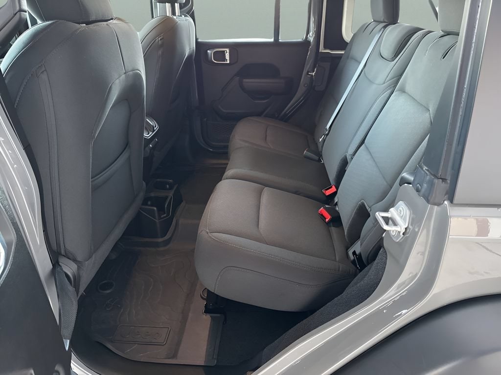 2023 Jeep Wrangler 4-Door Sport Altitude - Photo 21