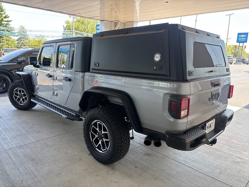 2020 Jeep Gladiator Sport photo 4