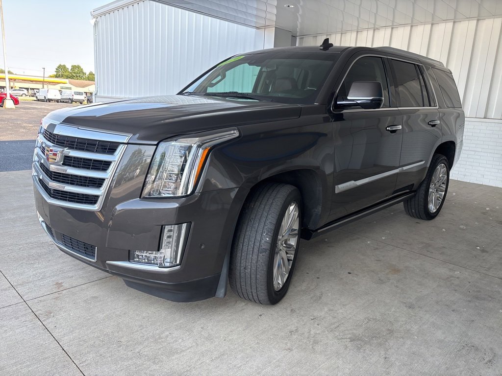 2020 Cadillac Escalade Premium Luxury photo 3