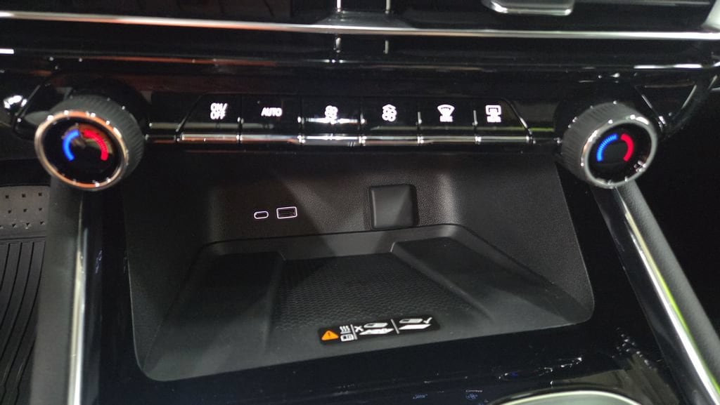 2026 Chevrolet Traverse RS - Photo 15