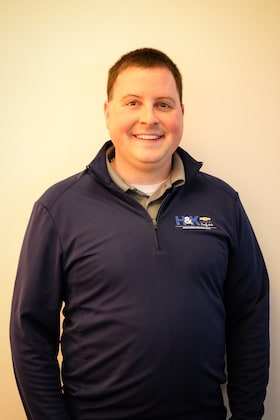 Staff member Eric Perrine from ID_a73dfb6d2647