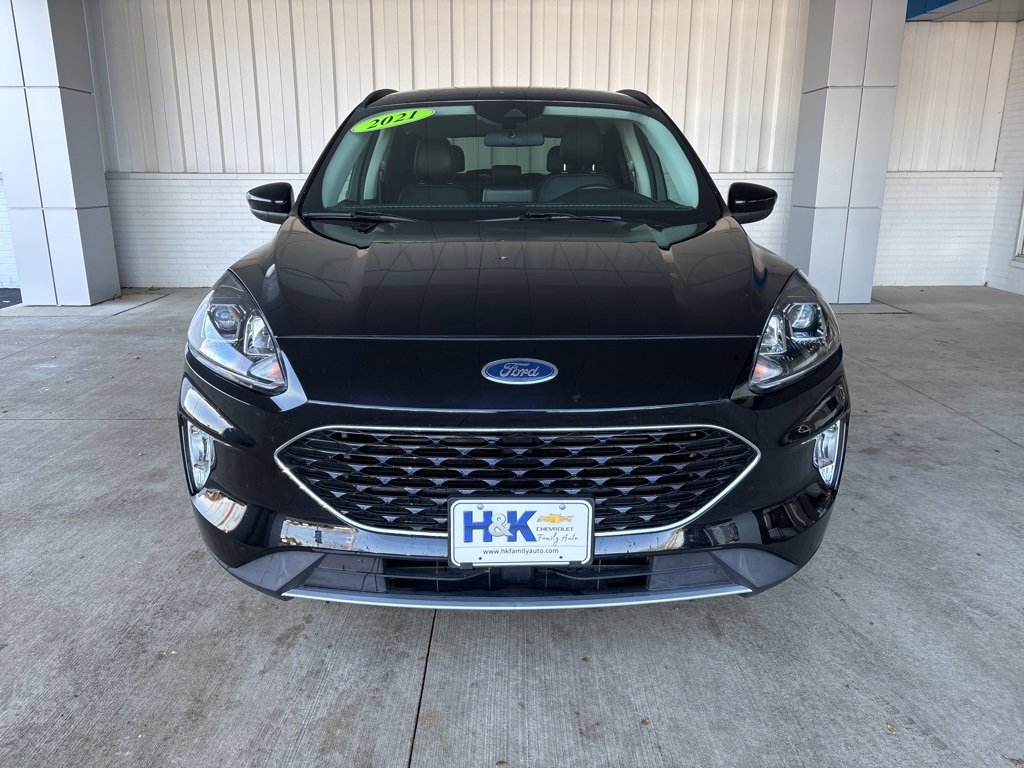 2021 Ford Escape SEL Hybrid photo 2