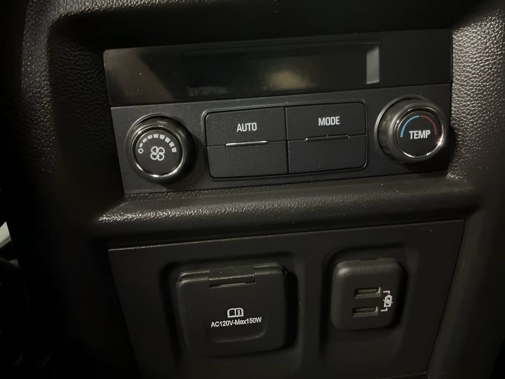 2022 Chevrolet Traverse RS - Photo 21