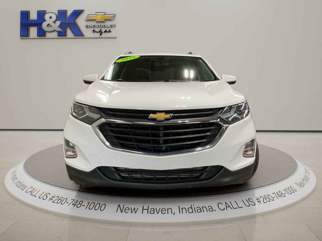 Used 2018 Chevrolet Equinox LT with VIN 2GNAXSEV9J6251390 for sale in New Haven, IN
