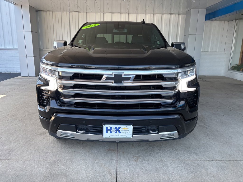 2022 Chevrolet Silverado 1500 High Country photo 2