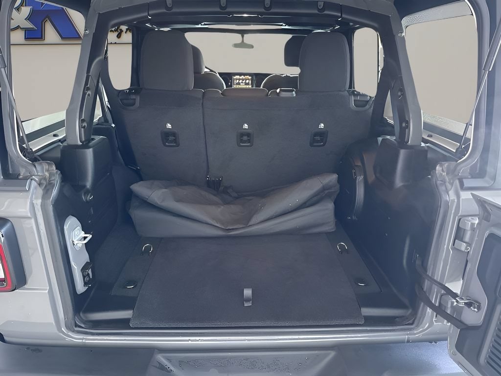 2023 Jeep Wrangler 4-Door Sport Altitude - Photo 26