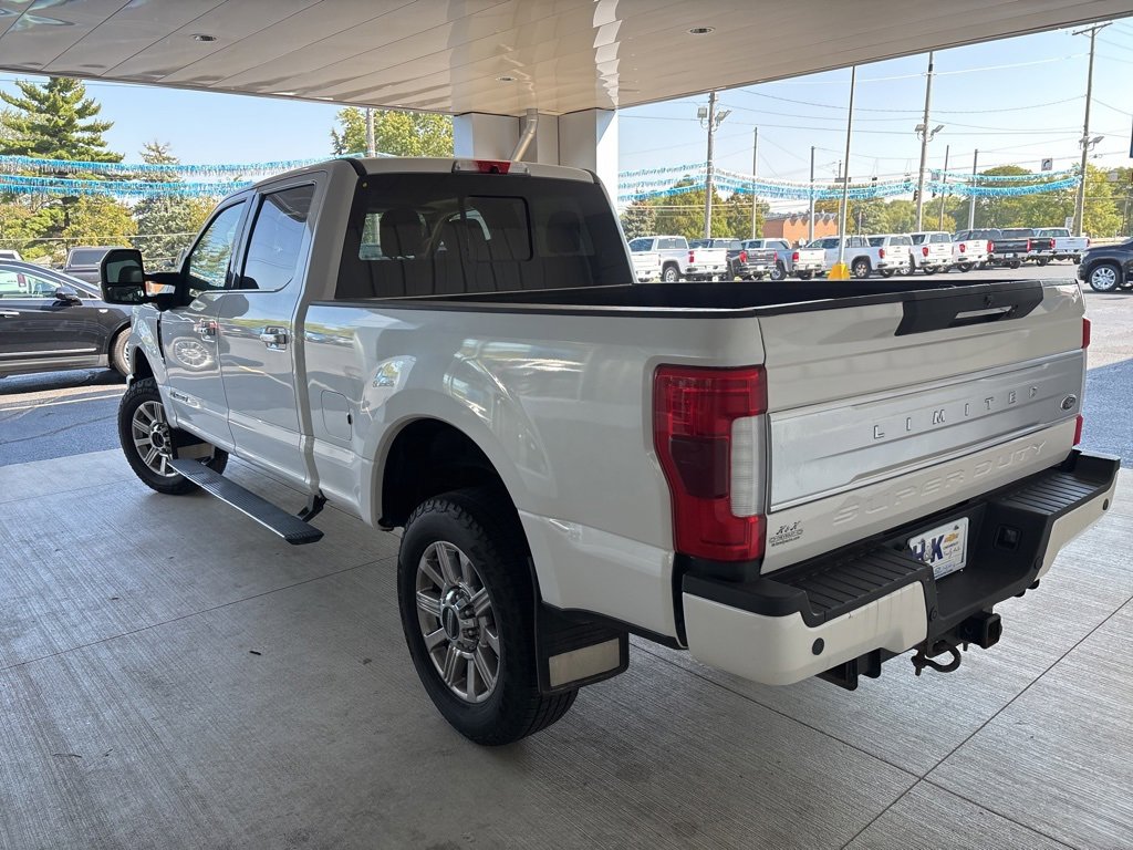 2019 Ford F-250 Limited photo 2