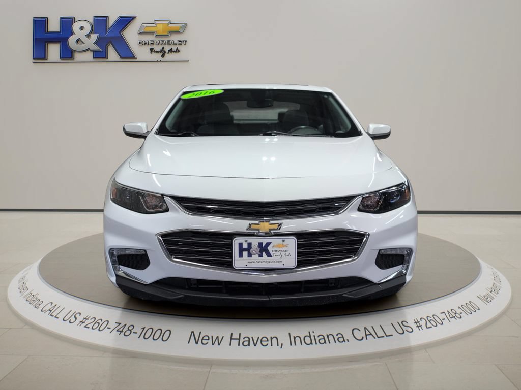 Used 2016 Chevrolet Malibu 1LT with VIN 1G1ZE5ST6GF209059 for sale in New Haven, IN