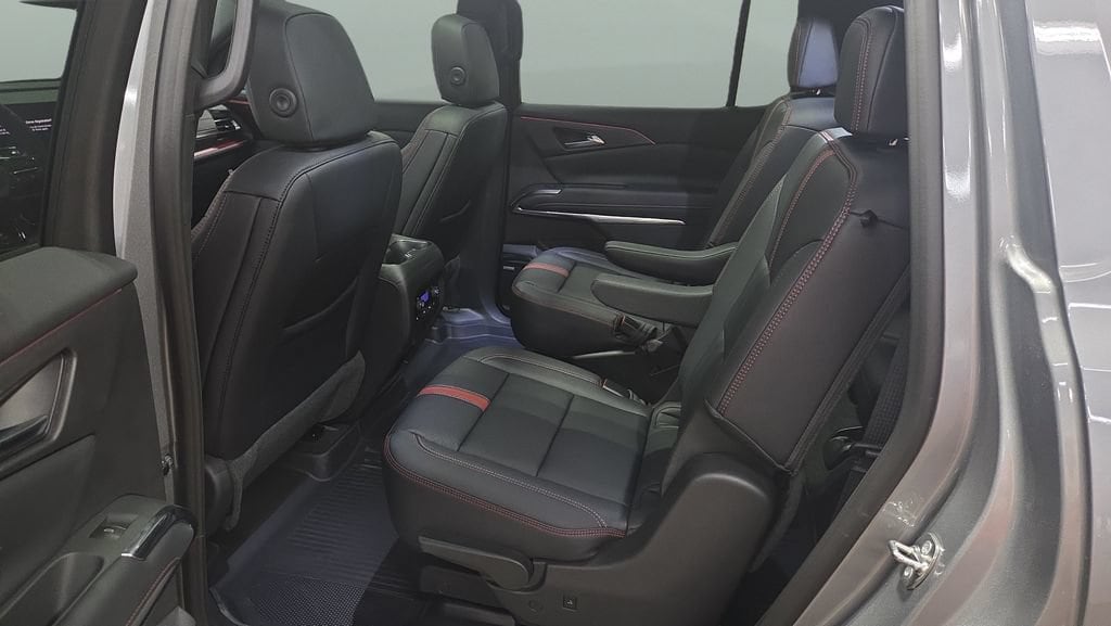 2026 Chevrolet Traverse RS - Photo 18
