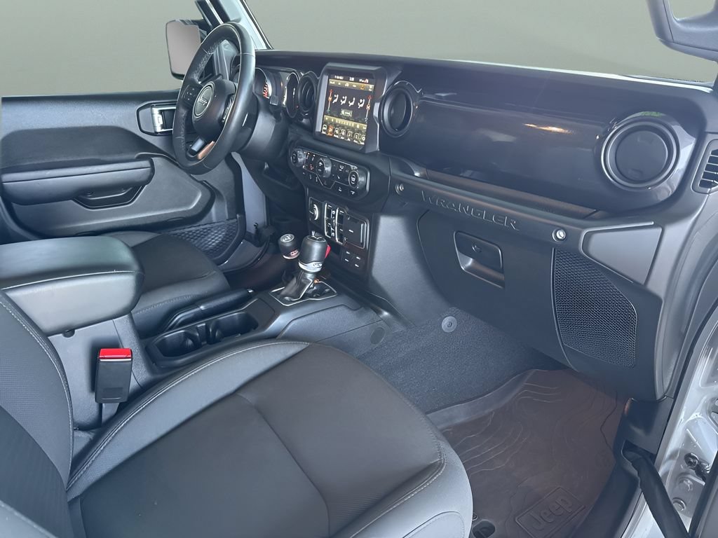 2023 Jeep Wrangler 4-Door Sport Altitude - Photo 25