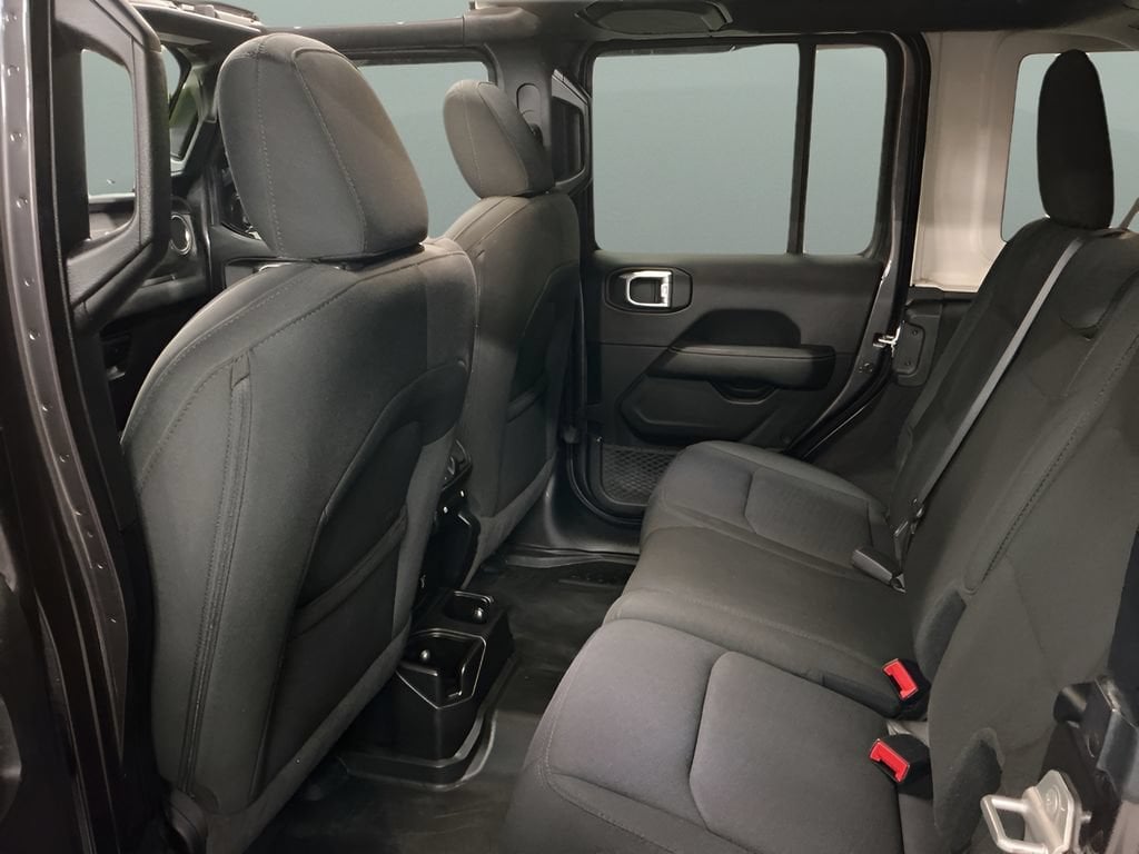 2021 Jeep Wrangler Unlimited Sahara - Photo 21