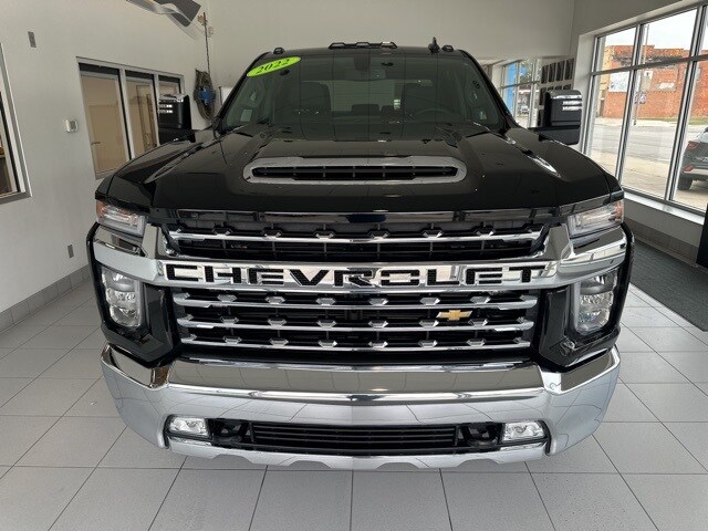 2022 Chevrolet Silverado 2500HD LTZ photo 2
