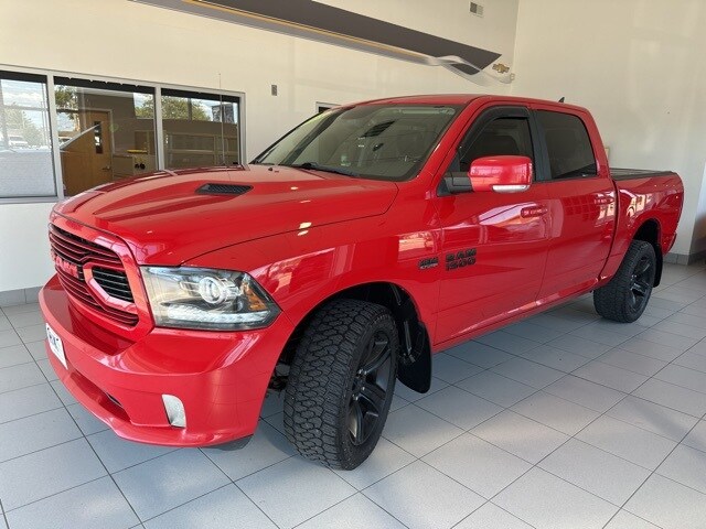 2018 Ram 1500 Sport photo 3