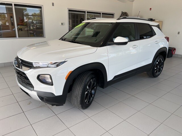 2022 Chevrolet Trailblazer LT photo 3