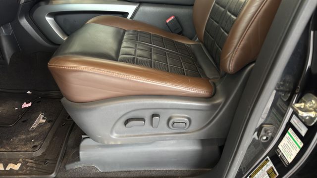 2018 Nissan Titan Platinum Reserve - Photo 22