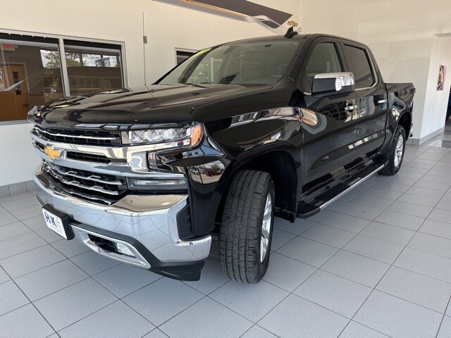 2019 Chevrolet Silverado 1500 LTZ photo 3