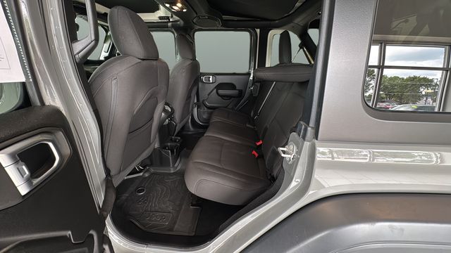2023 Jeep Wrangler 4-Door Sport Altitude - Photo 16