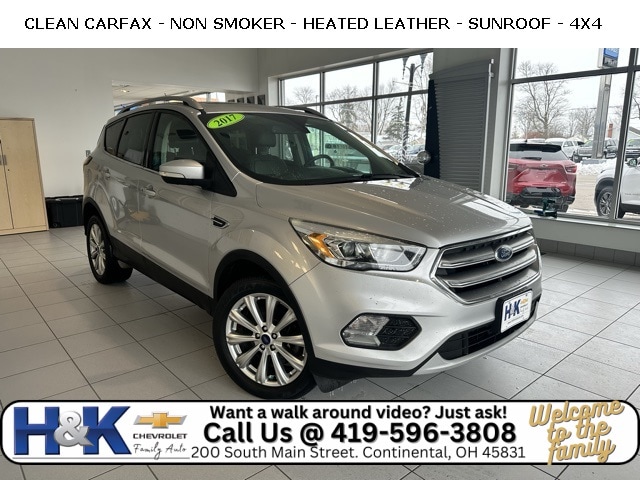 2017 Ford Escape Titanium's photo