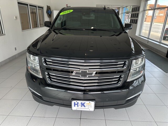 2016 Chevrolet Tahoe LTZ photo 2