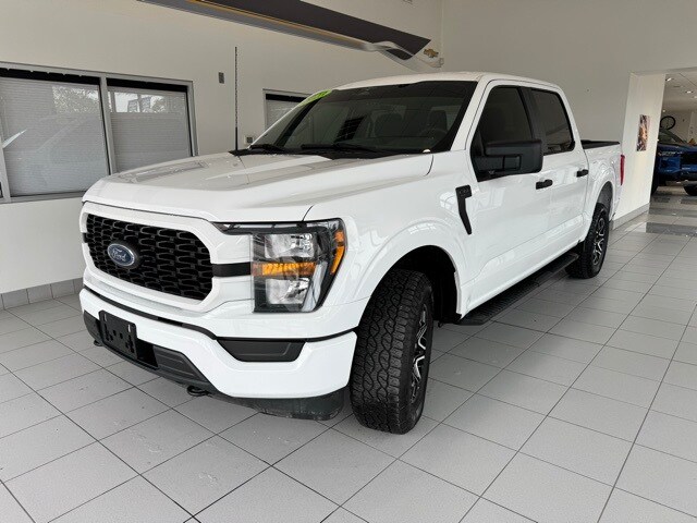 2023 Ford F-150 XL photo 3
