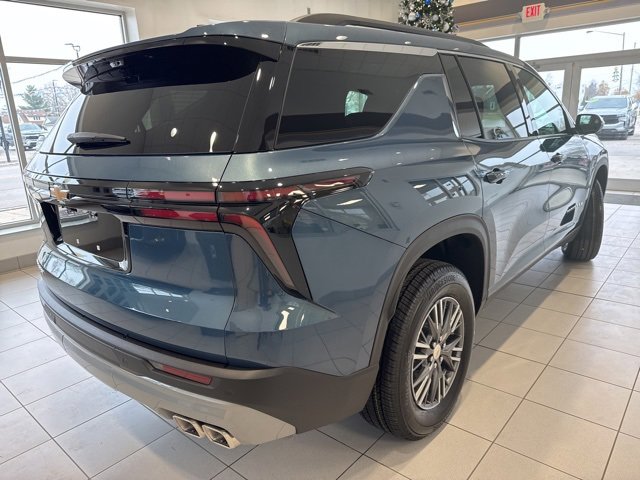 2026 Chevrolet Traverse photo 4