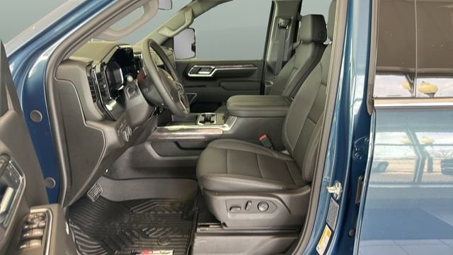 2026 Chevrolet Silverado 2500 HD LTZ - Photo 19