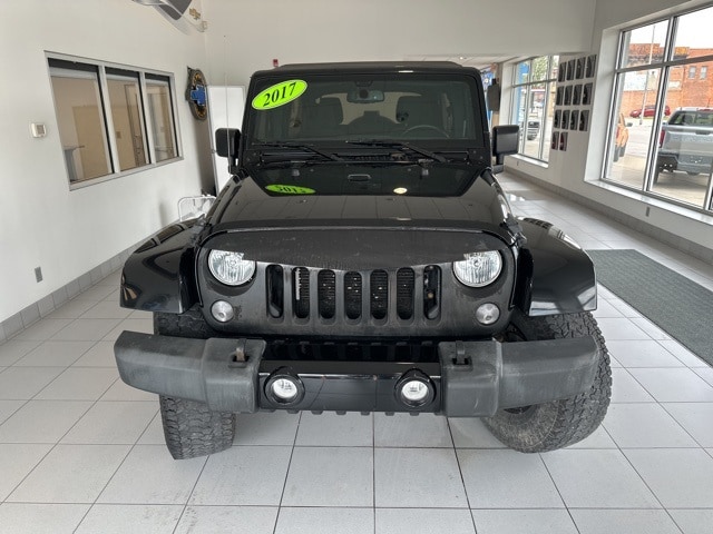 Used 2017 Jeep Wrangler Unlimited Sahara with VIN 1C4BJWEG8HL564147 for sale in Continental, OH