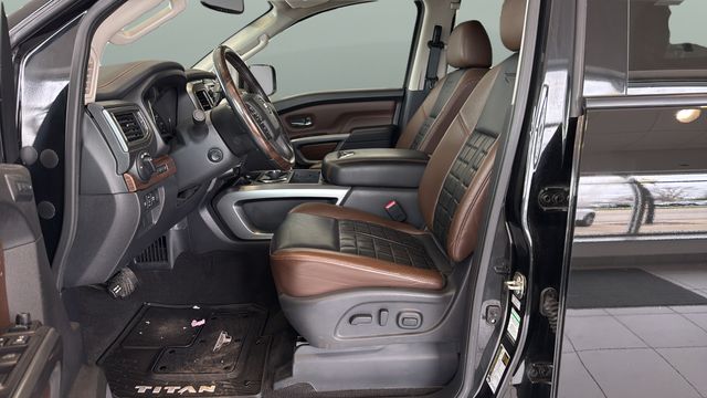 2018 Nissan Titan Platinum Reserve - Photo 24