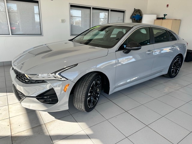 2022 Kia K5 GT-Line photo 3