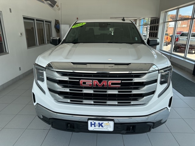 Used 2024 GMC Sierra 1500 SLE with VIN 1GTUUBEDXRZ262260 for sale in Continental, OH