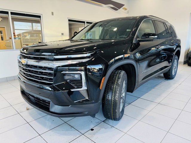 2026 Chevrolet Traverse photo 3