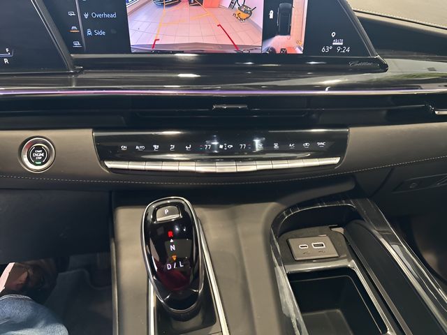 2021 Cadillac Escalade Sport - Photo 11