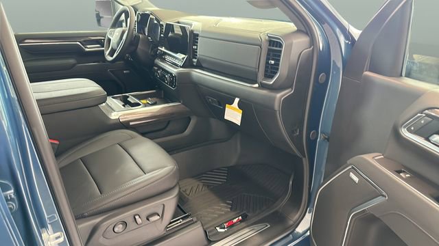 2026 Chevrolet Silverado 2500 HD LTZ - Photo 8