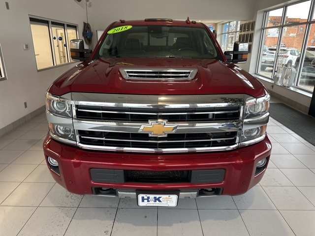 2018 Chevrolet Silverado 2500HD High Country photo 2
