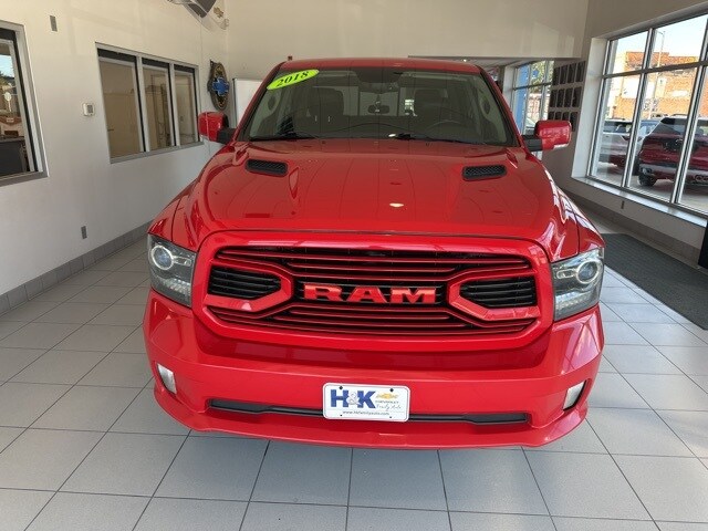 2018 Ram 1500 Sport photo 2