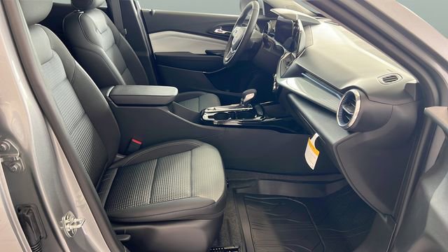 2026 Chevrolet Trax LT - Photo 19