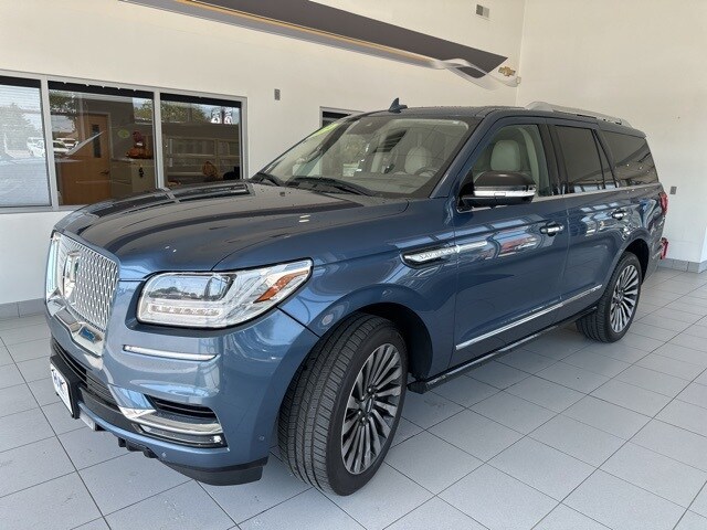 2019 Lincoln Navigator Reserve photo 3