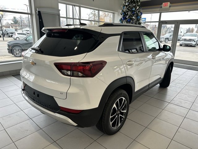 2026 Chevrolet Trailblazer LT photo 4