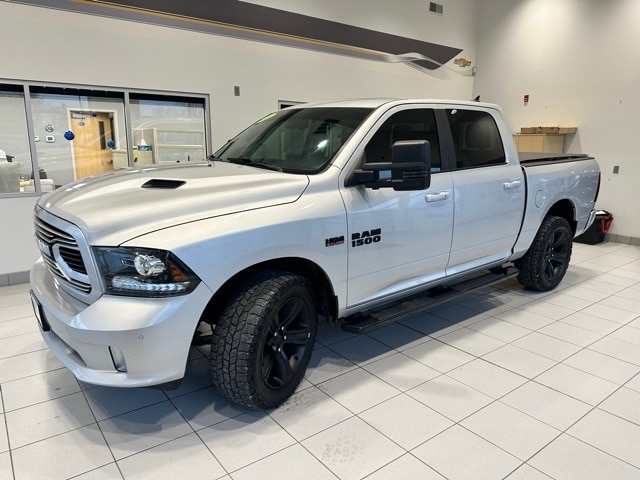 2018 Ram 1500 Sport photo 3