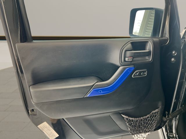 2016 Jeep Wrangler Unlimited Rubicon - Photo 8