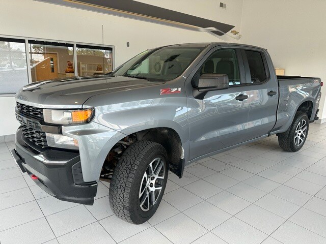 2019 Chevrolet Silverado 1500 Custom Trail Boss photo 3