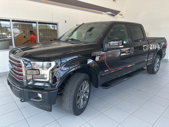 2017 Ford F-150 Lariat photo 3