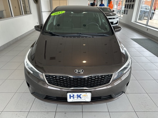 Used 2017 Kia Forte LX with VIN 3KPFK4A71HE113563 for sale in Continental, OH