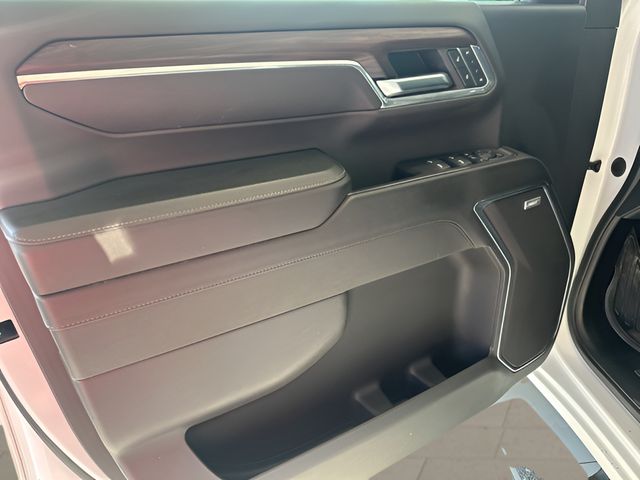 2024 GMC Sierra 2500HD SLT - Photo 10